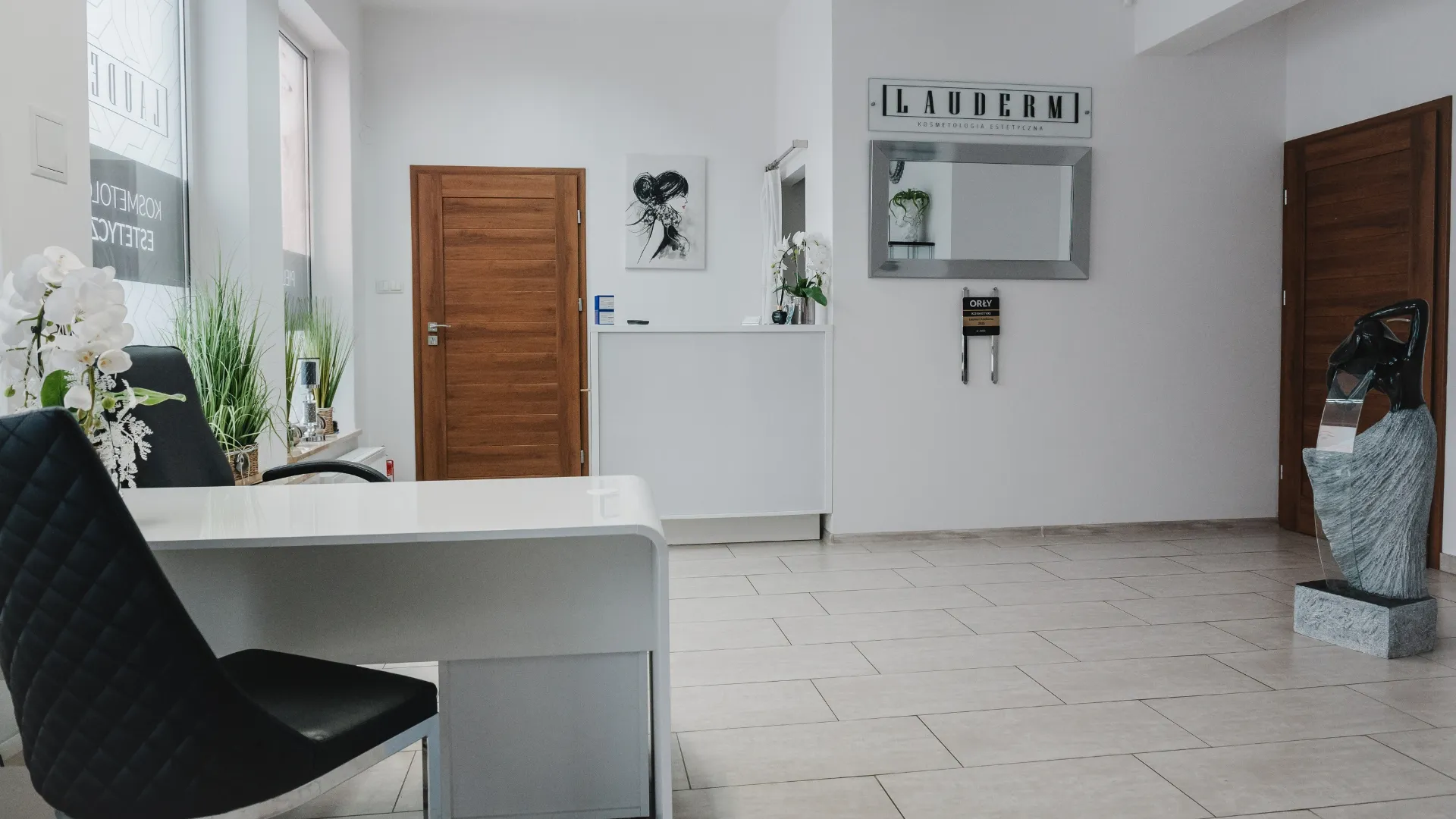Wnętrze salonu Kosmetologii Estetycznej w Jaśle - Lauderm